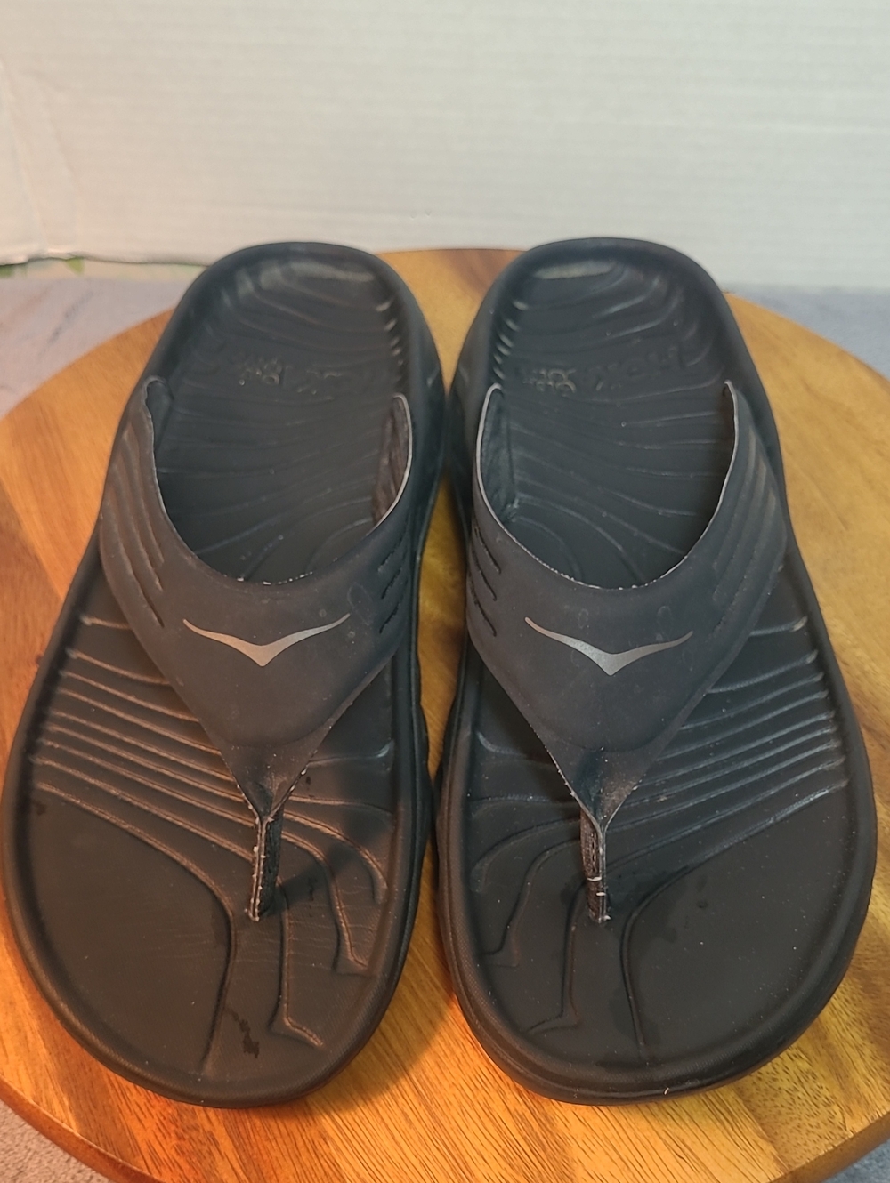 Hoka One One Men's Black Flip-Flop Sandals Ora Recovery Flip